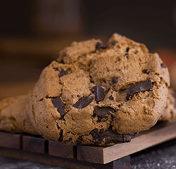 Semi Sweet Chocolate Chunk
