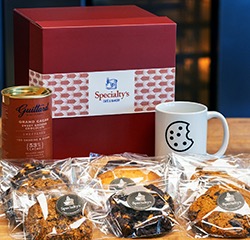 Cookies & Cocoa - 8 Piece