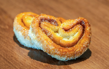 Strawberry Palmier  