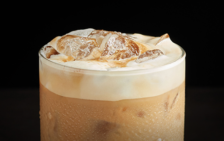 Iced Holiday Spice Latte 